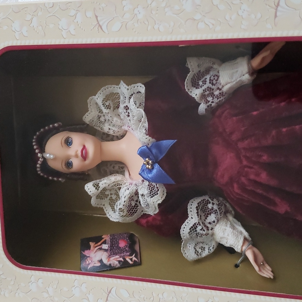 Hallmark Valentine Barbie 1996, Special Edition.